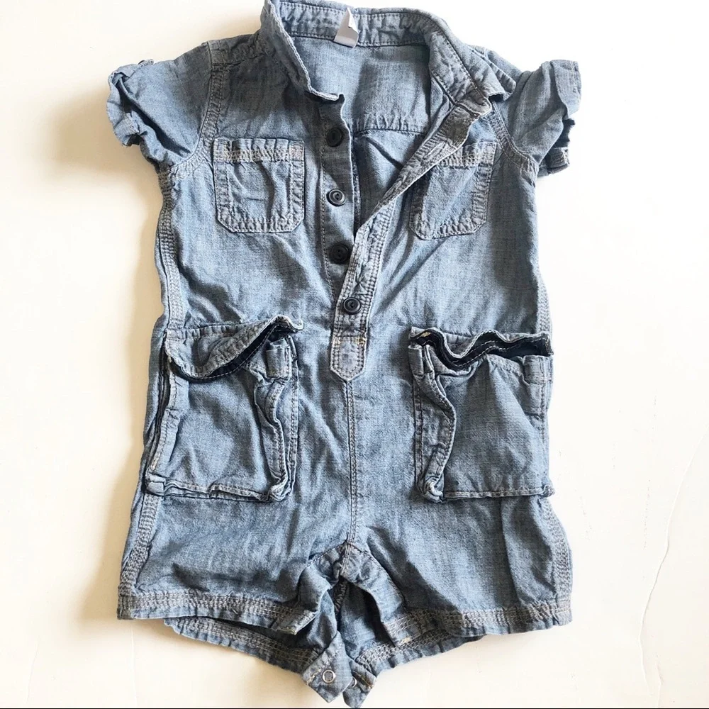 Gap romper